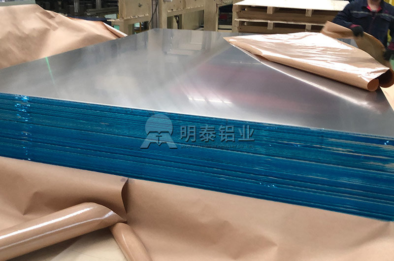 广东电池托盘用铝合金板带规格有哪些？具体价格多少