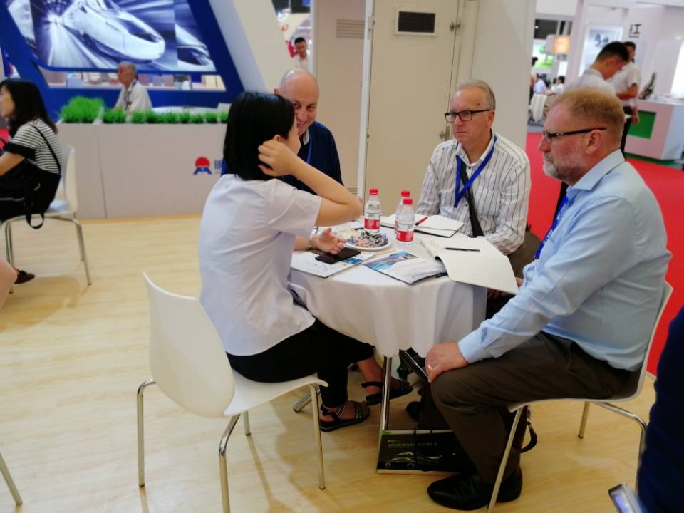 铝工业展现。涸贫ゼ耪固似，备受国外客户青睐