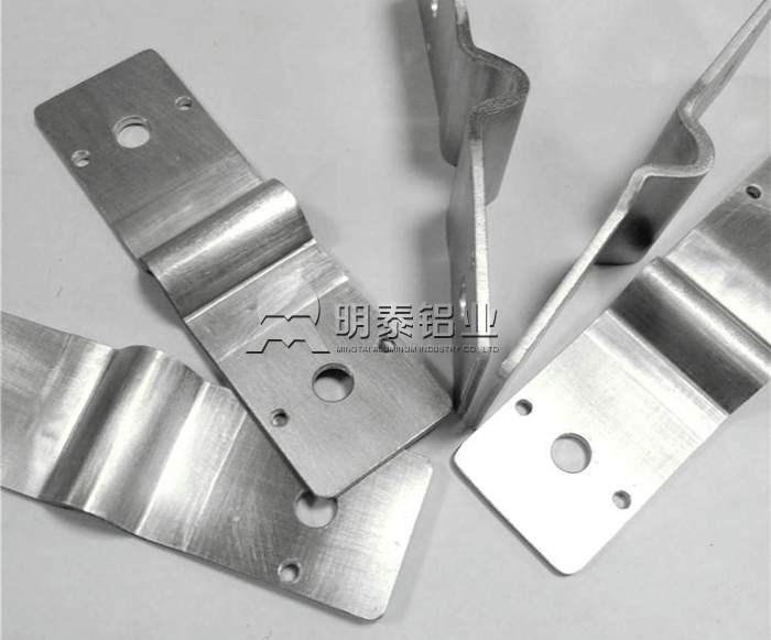 云顶集团铝业1060铝卷在动力电池软连接中成功应用 云顶集团铝业1060铝卷在动力电池软连接中成功应用