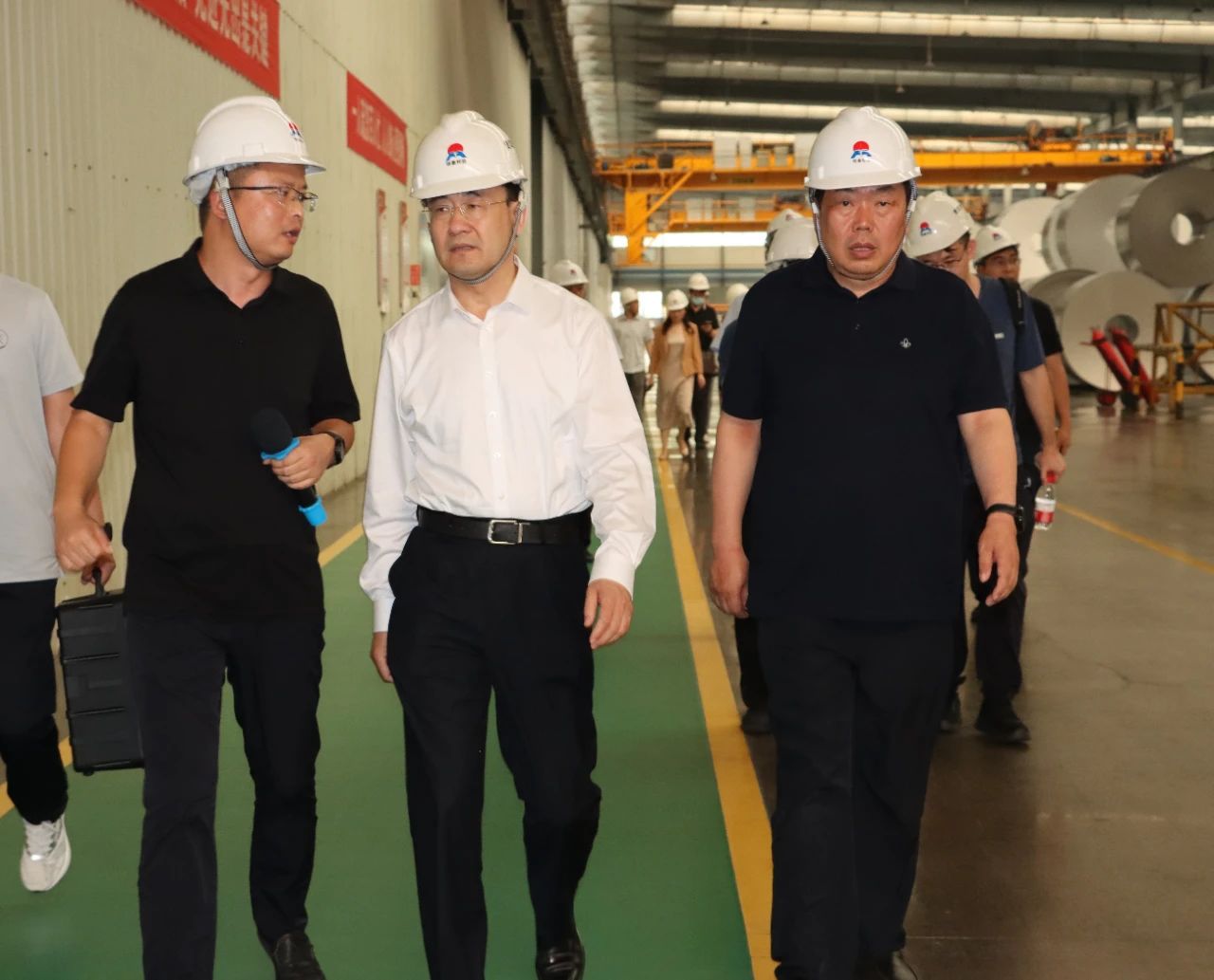 中国工业互联网研究院党委书记田川一行莅临云顶集团铝业调研